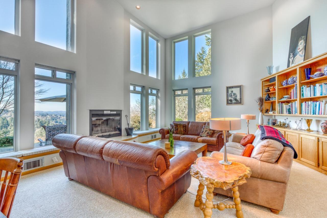 Forest Ridge Retreat Coos Bay Exterior foto